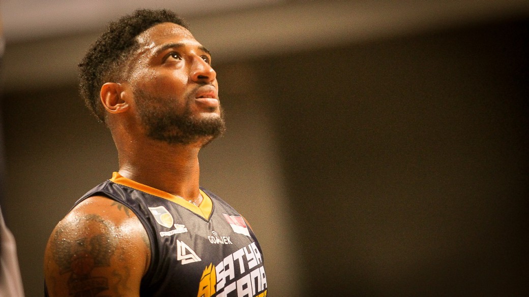 Merawat Ingat Madarious Gibbs, Pemain Asing Terbaik IBL