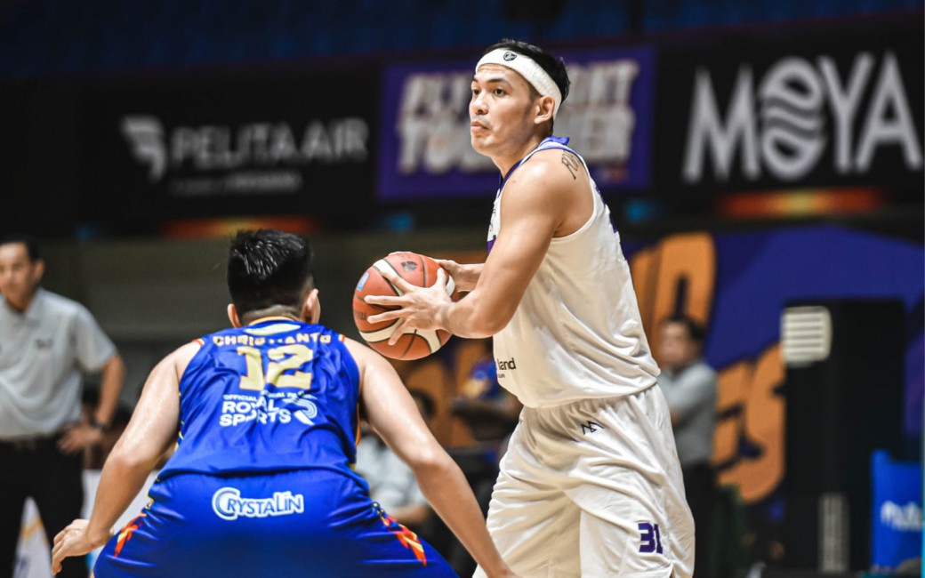 Hawks Tampil Sempurna di Babak Pertama