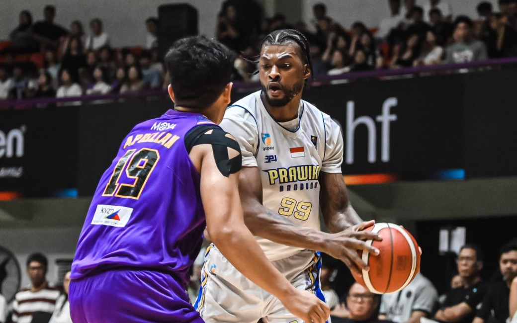 Prawira Gagalkan Upaya Hawks Mencetak Sejarah