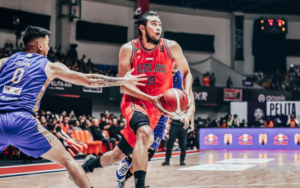 Kehadiran David Singleton Membakar Semangat Reza Guntara
