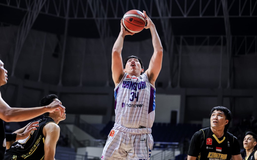 Hangtuah Unggul 25 Poin di First Half