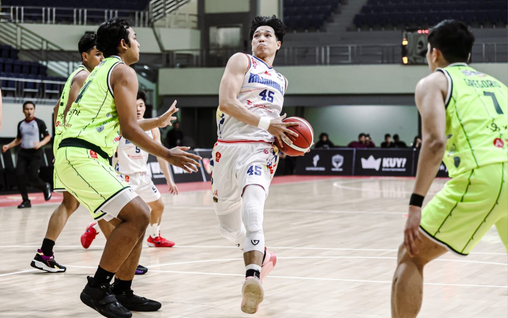 Head-to-head: Julius Caesar Wongso Vs. Patrick Nikolas