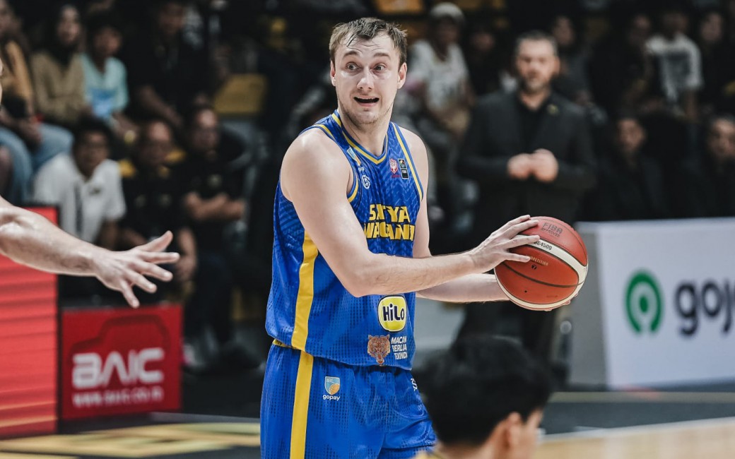 Head-to-head: Serhii Pavlov Vs. Jalen Jones