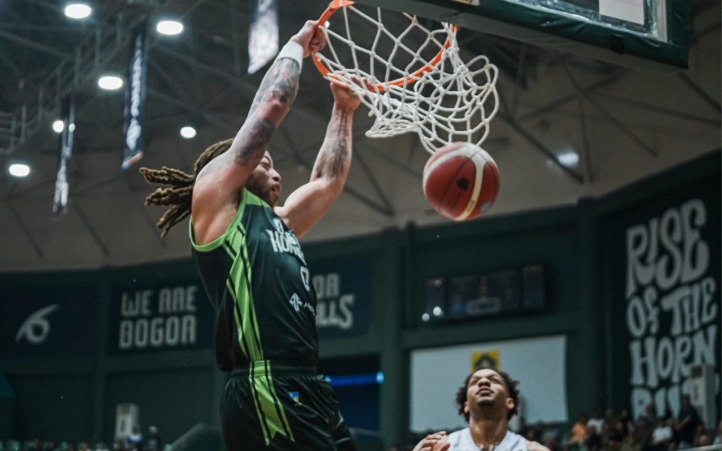 Hornbills Jaga Kesucian GOR Laga Tangkas Dengan Membungkam Kesatria