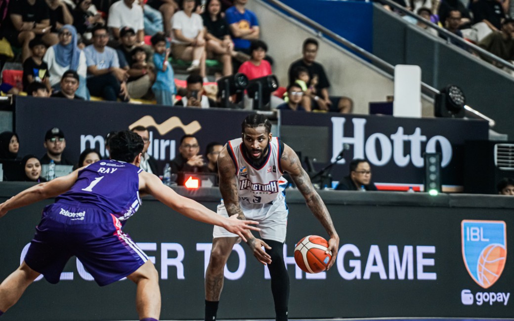 Vander Blue Memaksa Buffen Bertekuk Lutut