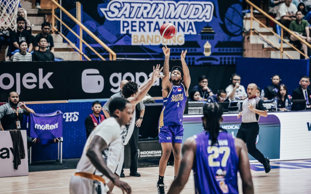 Hentikan Kentrell Barkley, Satria Muda Raih Kemenangan Kedelapan